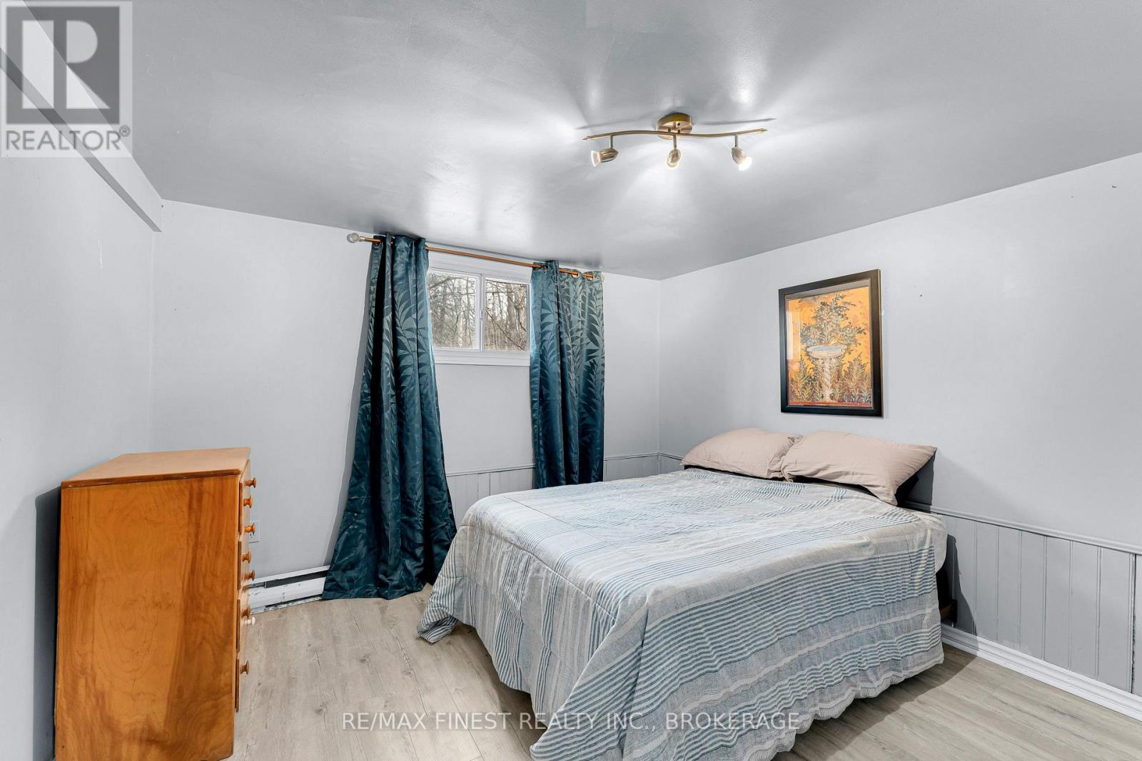 9 MALLARD LANE - 34