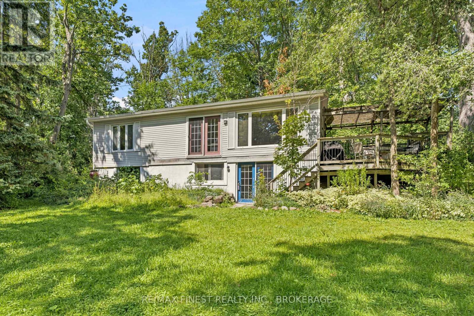 9 MALLARD LANE - 40