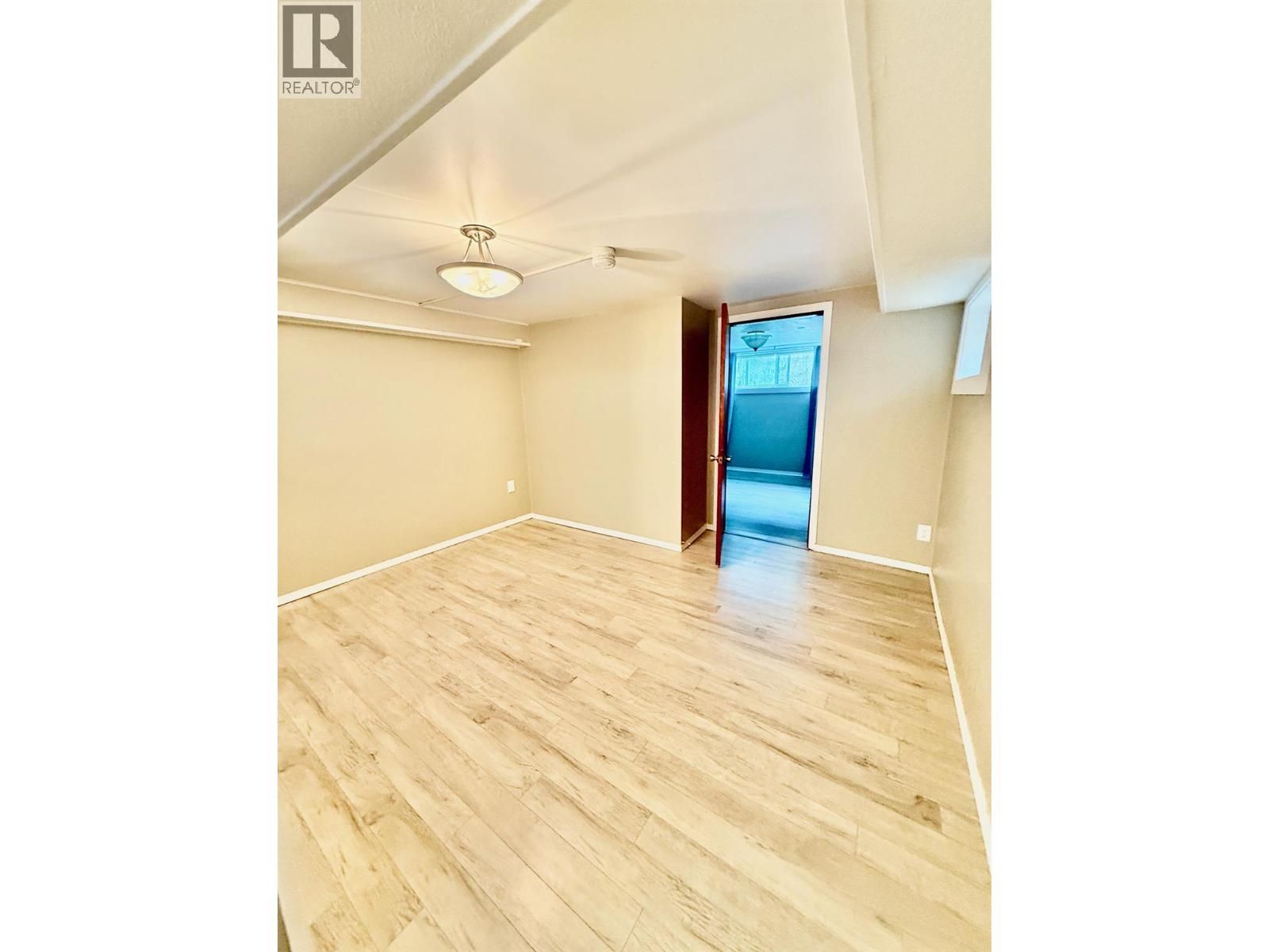 209 6th Avenue, Castlegar