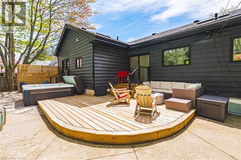 327 GOODRAM Drive - 41