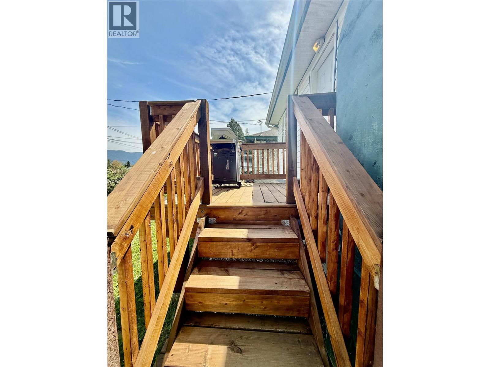 209 6th Avenue - 31