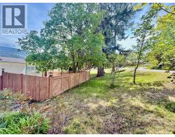 209 6th Avenue, Castlegar, BC V1N1T1 Photo 25