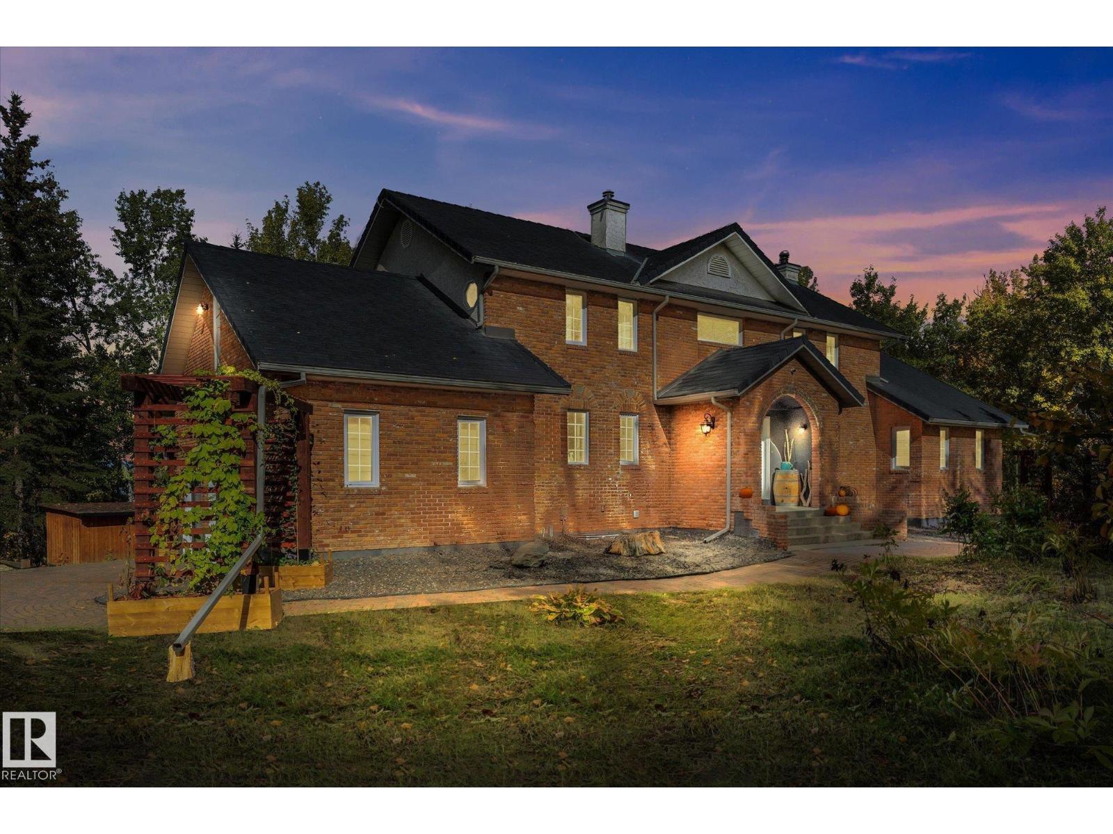 53221 RGE ROAD 263 - 1