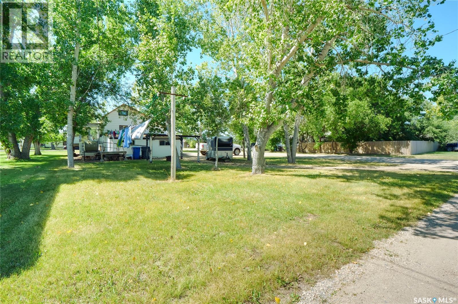 192 2nd AVENUE W - Image 36