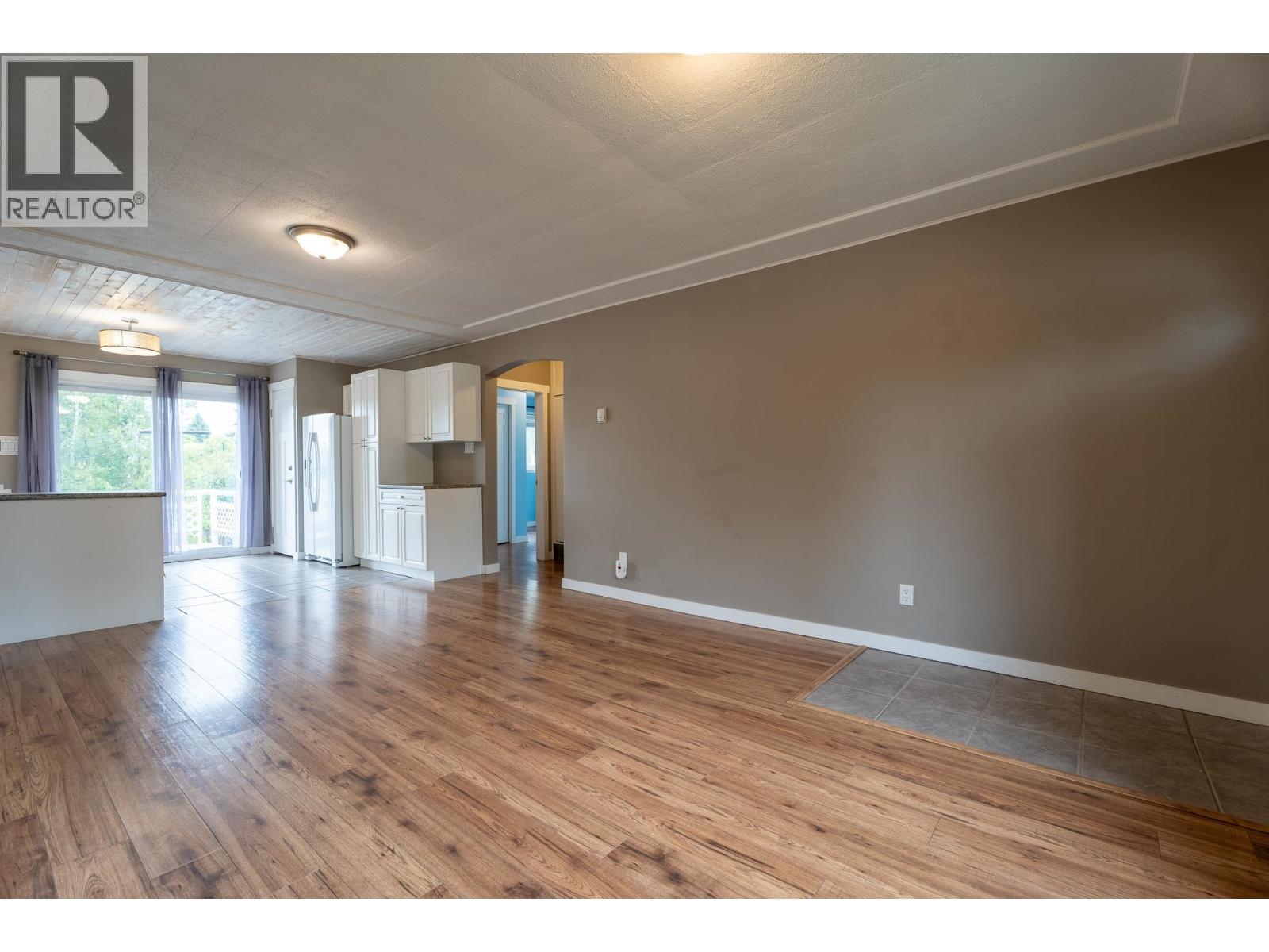 1414 FREEMAN STREET - 14