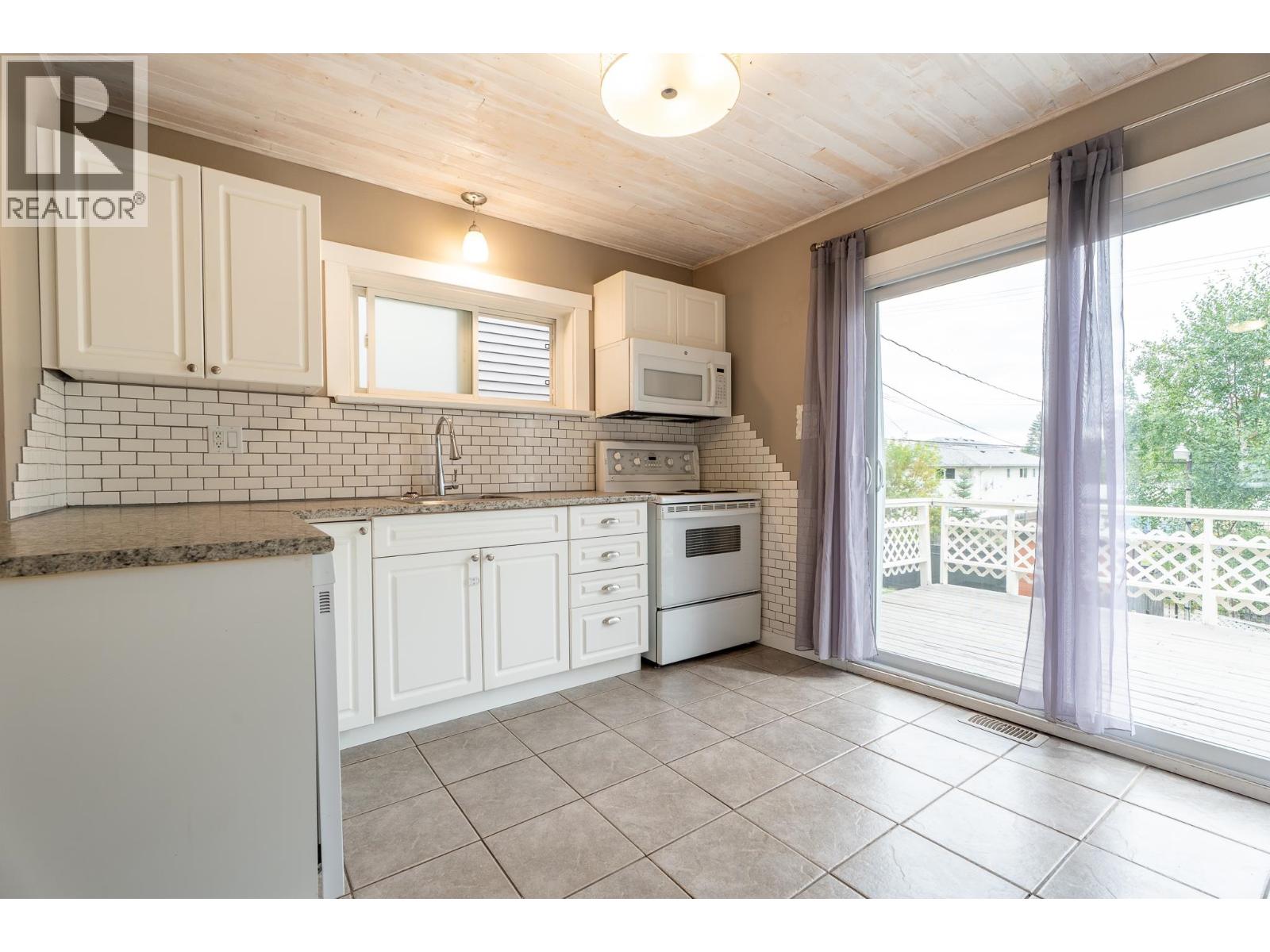 1414 FREEMAN STREET - 6