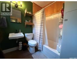 209 First Street, Togo, SK S0A4E0 Photo 20