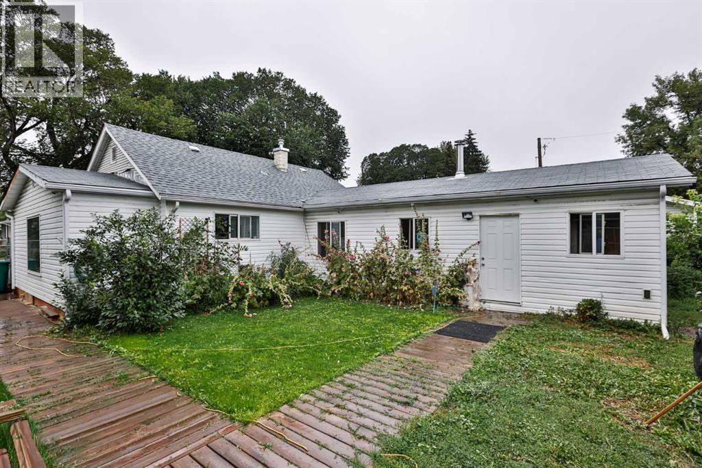 1901 1 Avenue N - Image 5