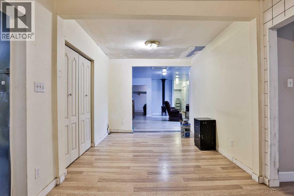 1901 1 Avenue N - Image 15