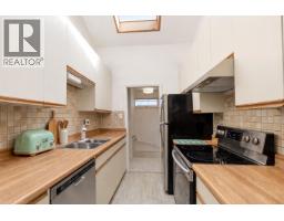 2493 Haywood Avenue, West Vancouver, BC V7V1Y2 Photo 16