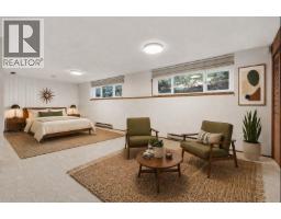 2493 Haywood Avenue, West Vancouver, BC V7V1Y2 Photo 25