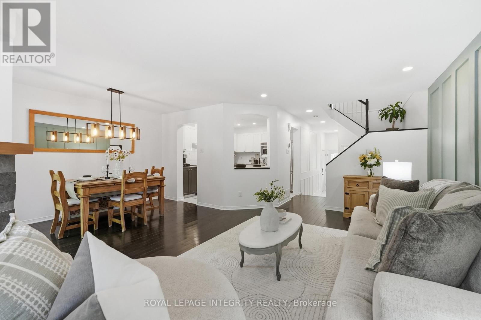 1341 HALTON TERRACE - Image 12