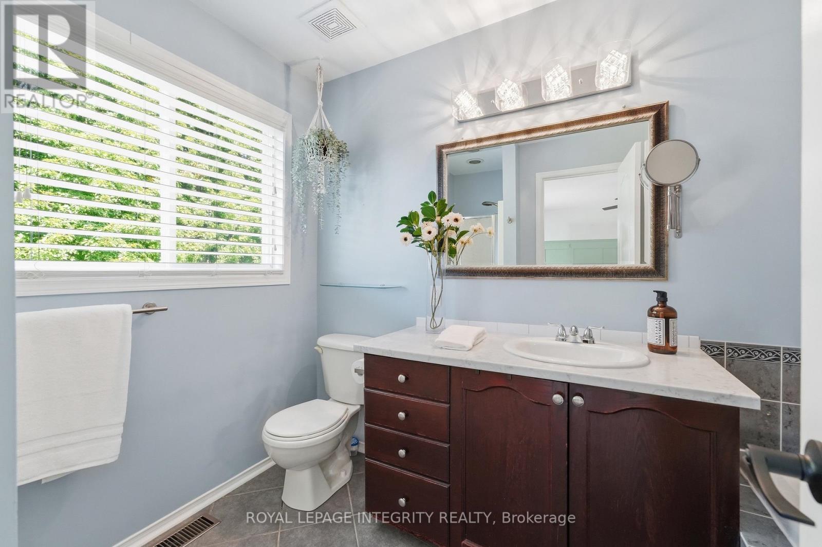1341 HALTON TERRACE - Image 27