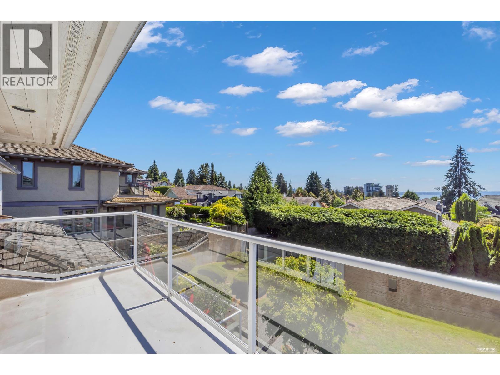 2322 LAWSON AVENUE, West Vancouver