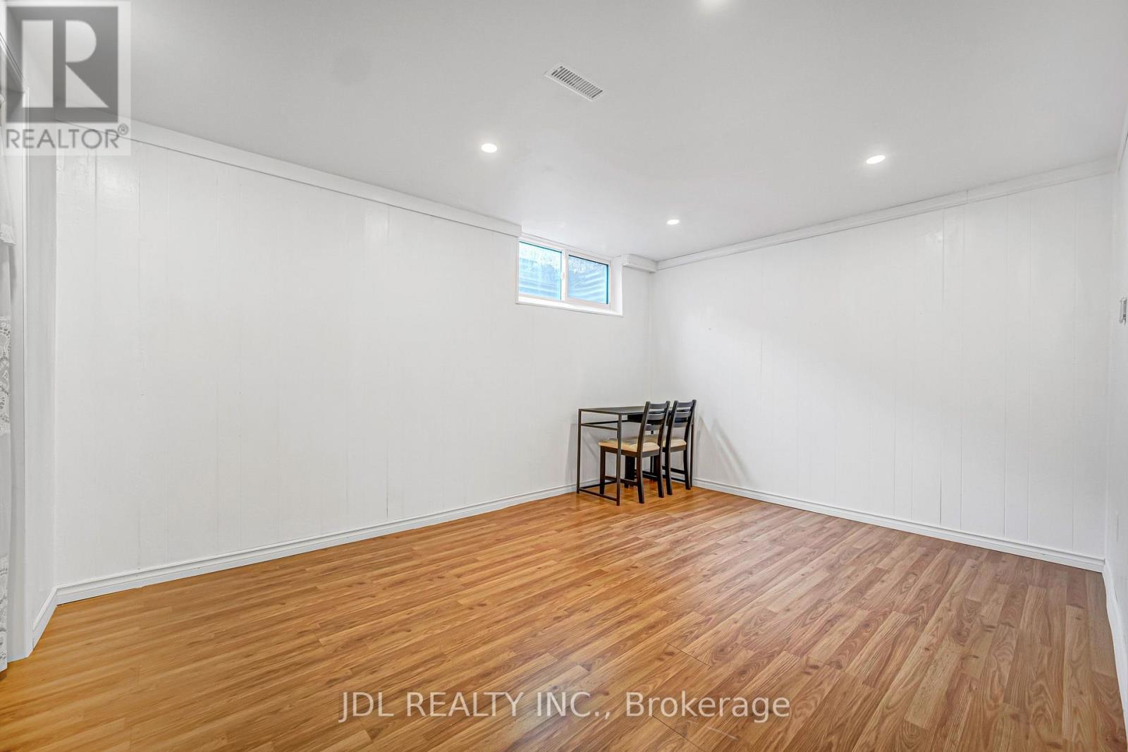#33 100 BRIDLETOWNE CIRCLE - Image 43