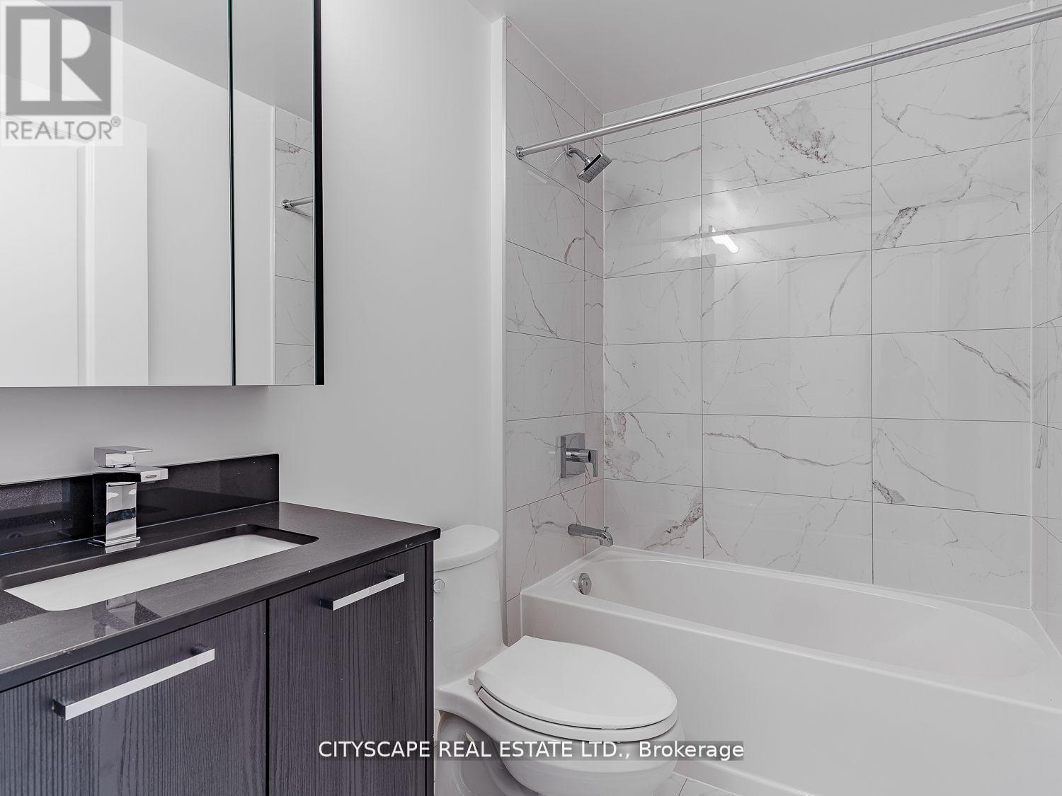 #405 120 EAGLE ROCK WAY - 30