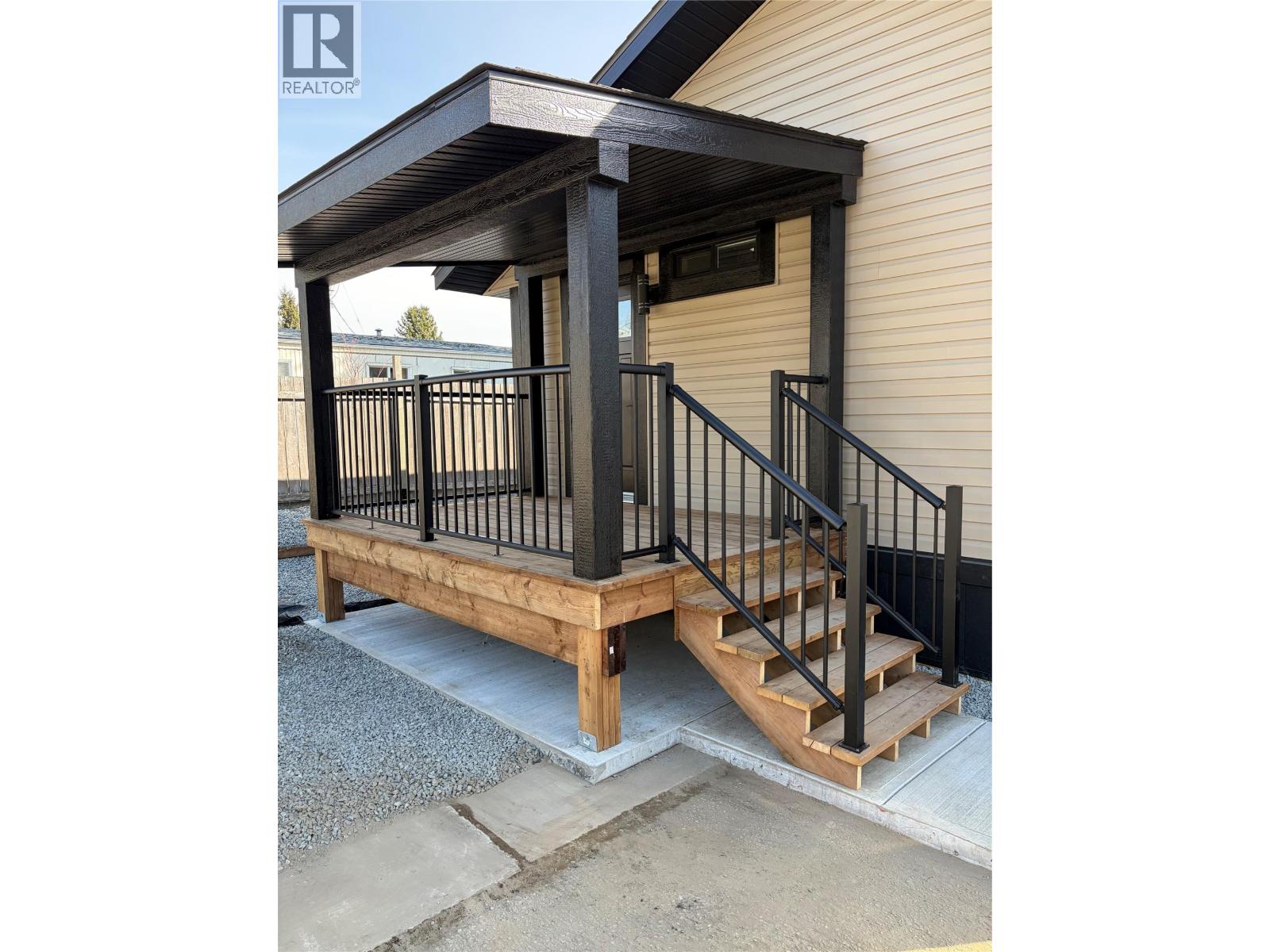 #42 1361 30 Street SE - 2