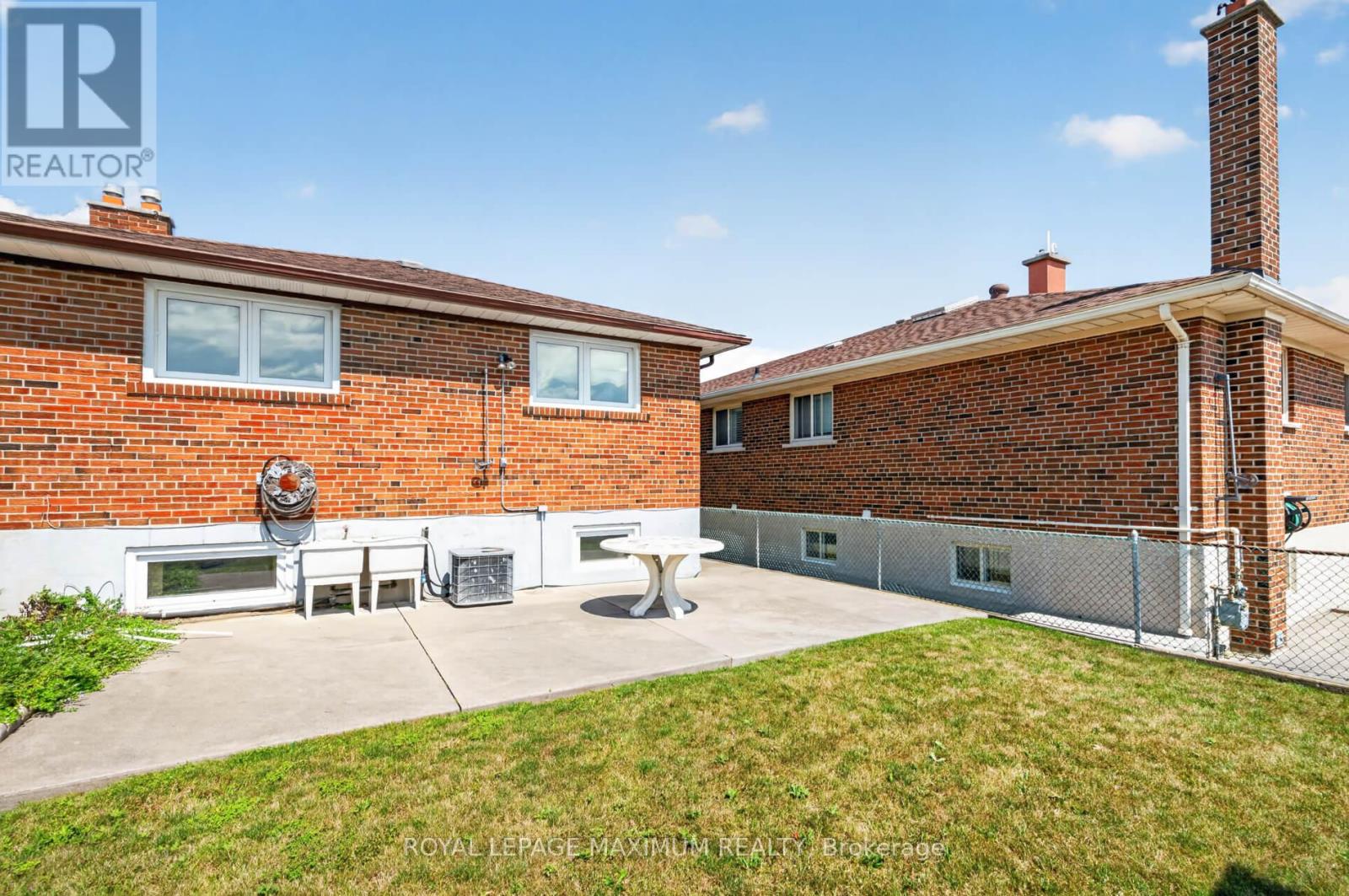 11 HISEY CRESCENT - Image 44