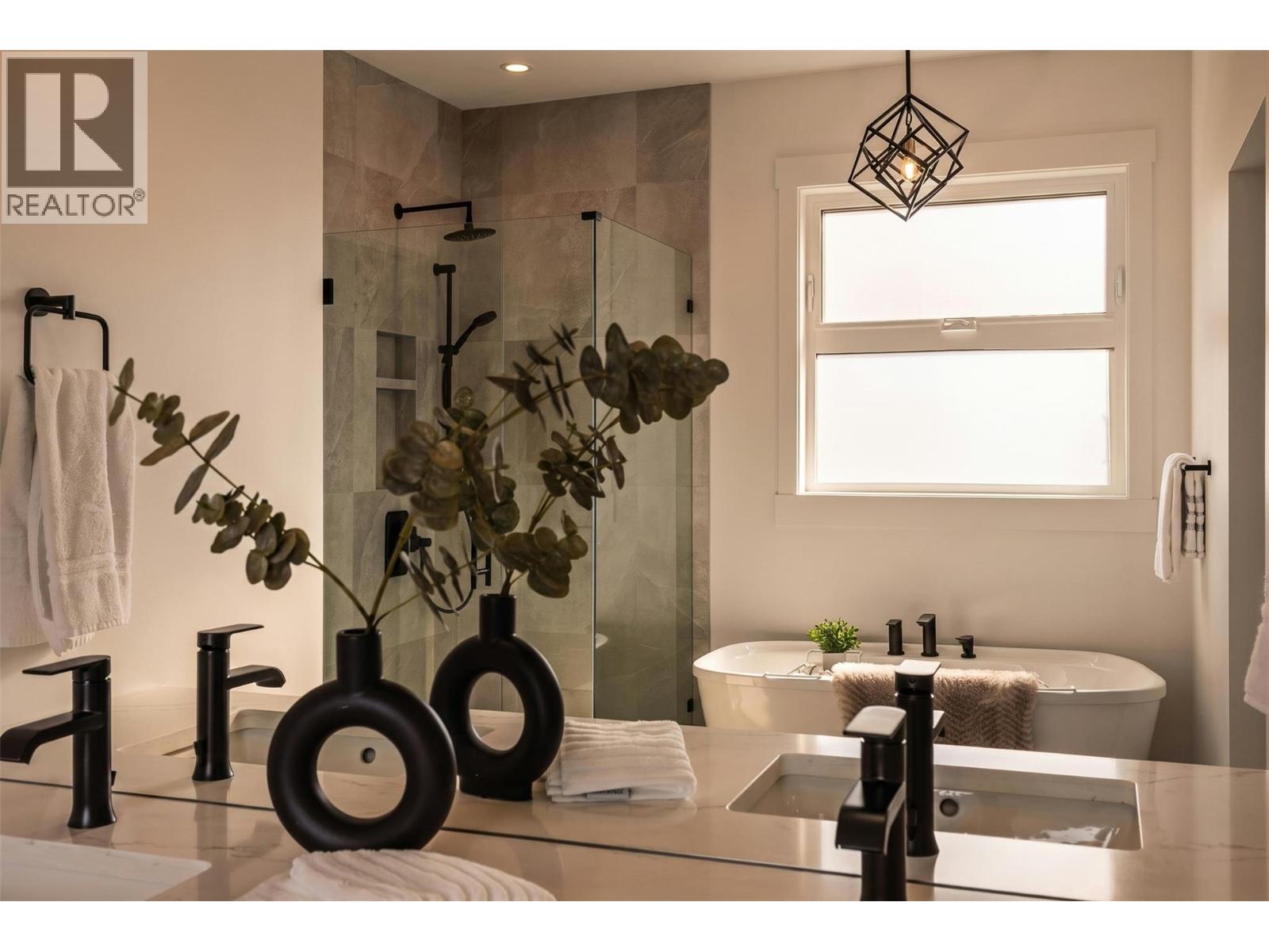 2531 Pinnacle Ridge Drive - Image 38
