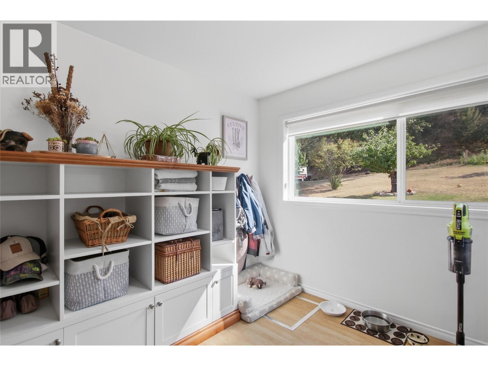 5697 DALLAS Drive - Image 26