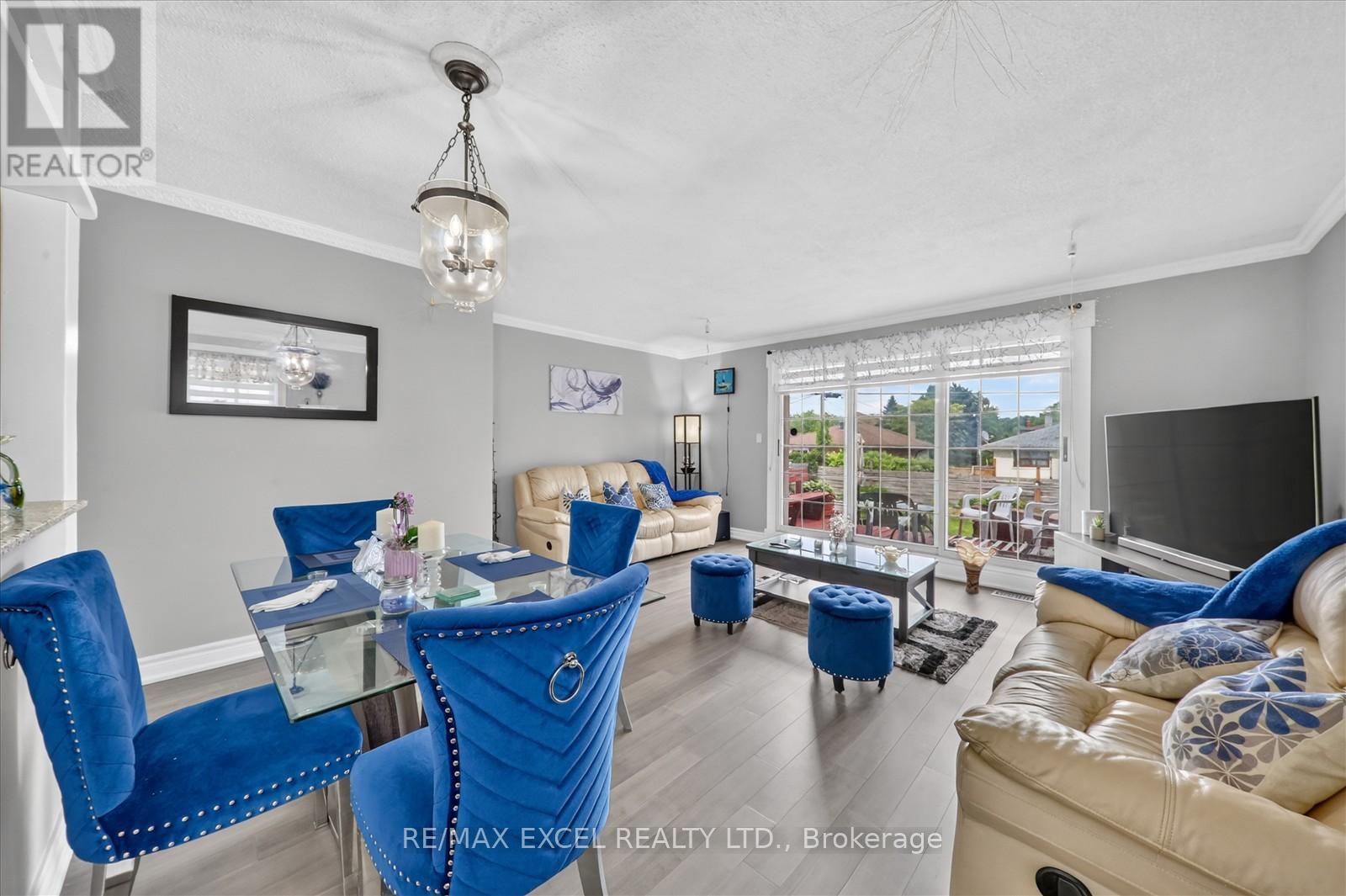 62 SUNDANCE CRESCENT - Image 19