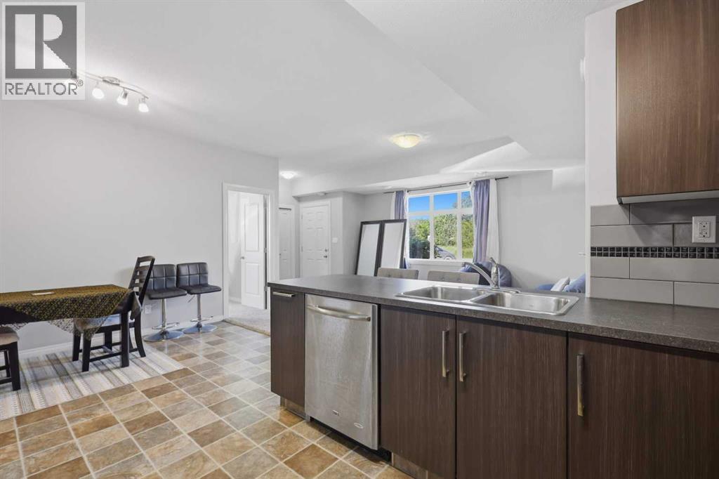#303 639 Oak Street - 9