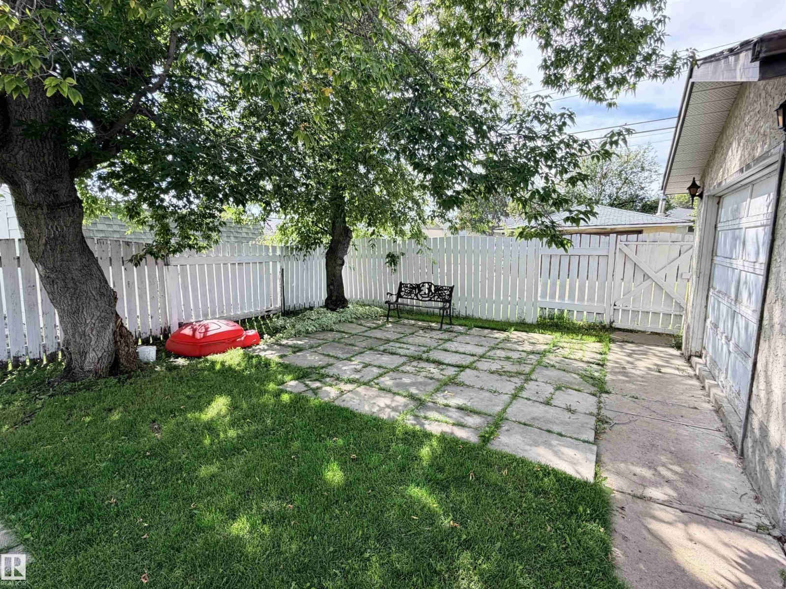 10248 109 AV - Image 65