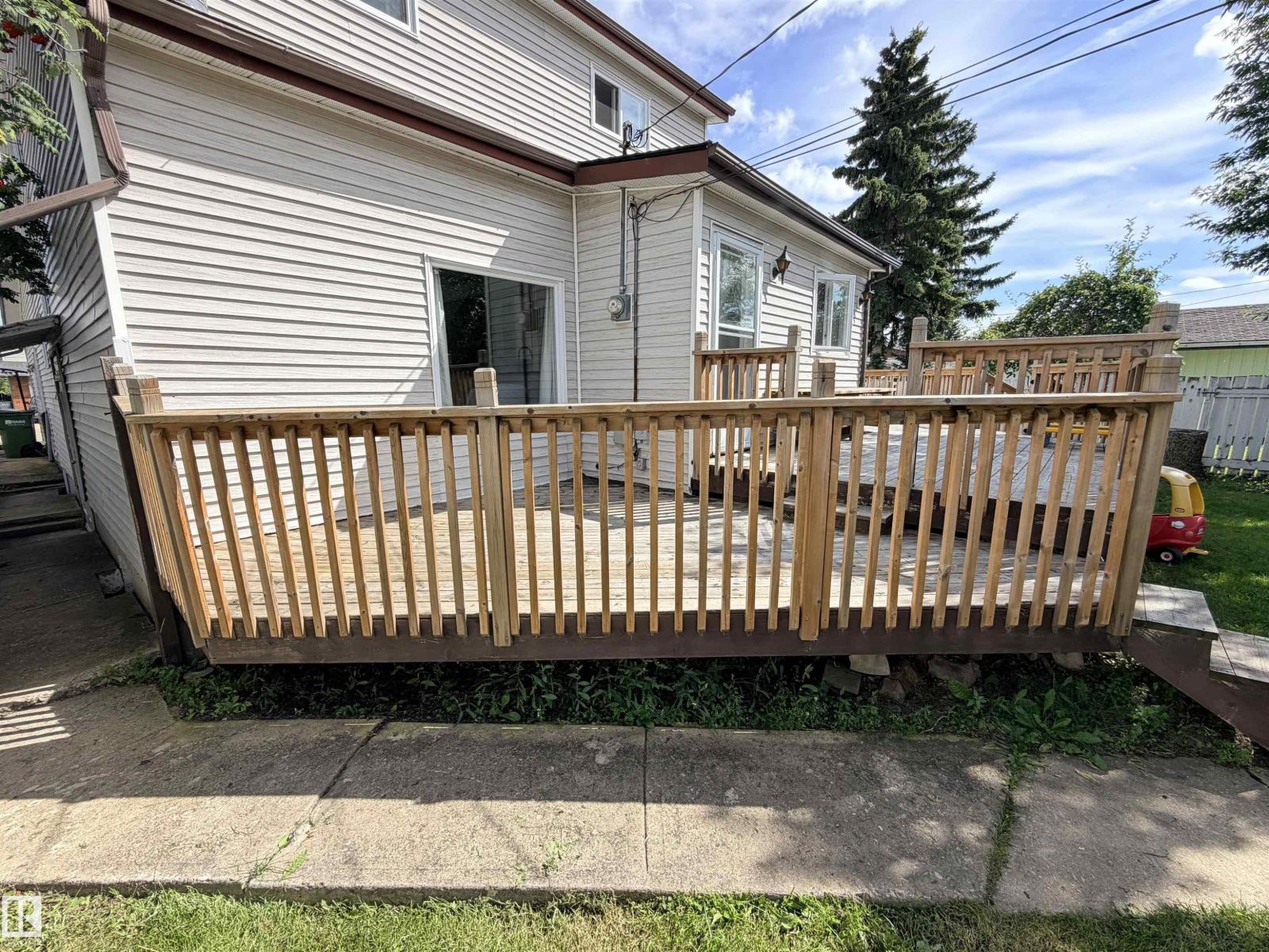 10248 109 AV - Image 51