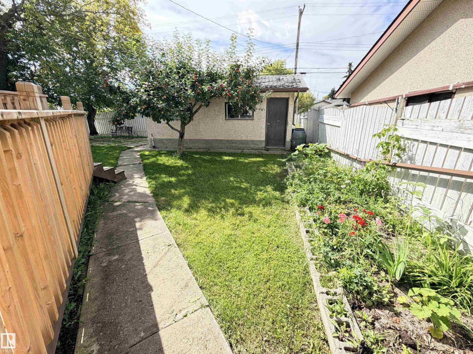 10248 109 AV - Image 50