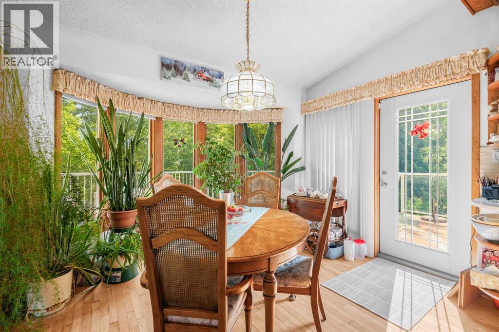 21029 Dunbow Road E - Image 14