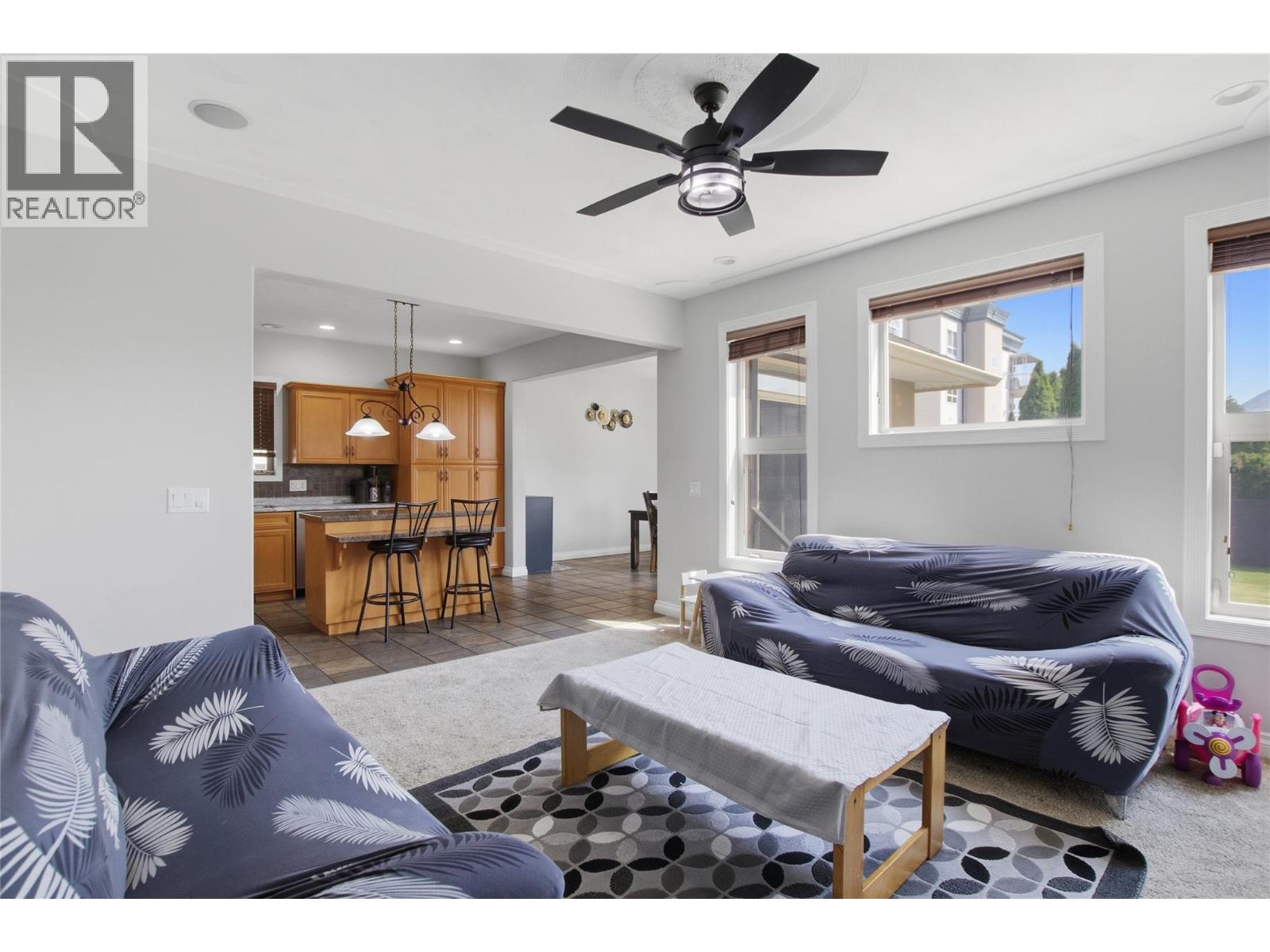 819 Arlington Court - 14