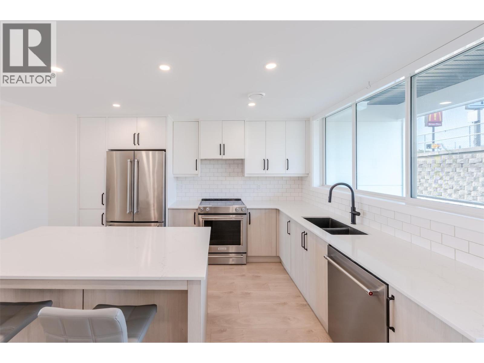 52 8000 Vedette Drive, Osoyoos