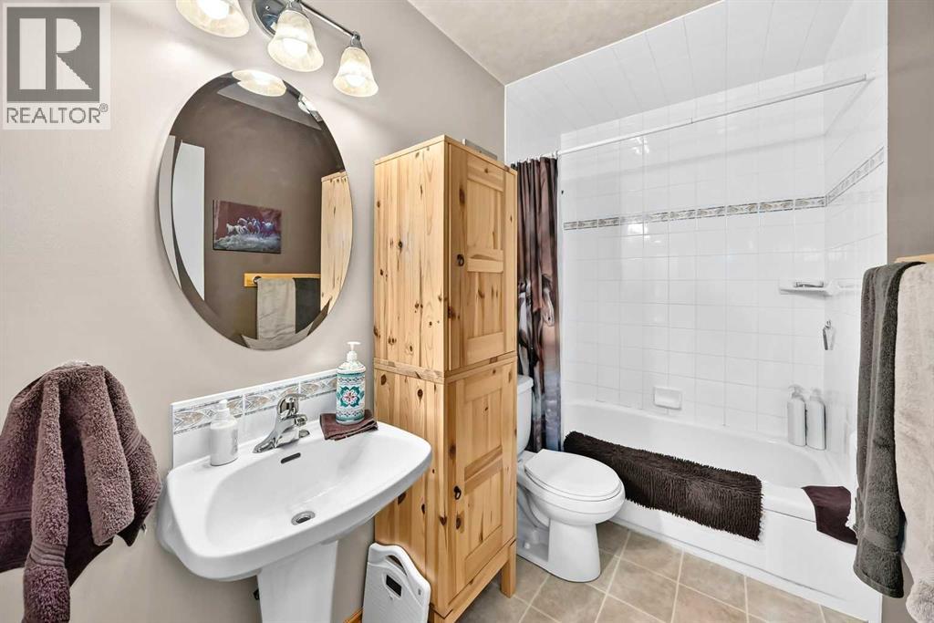 6432 Rundlehorn Drive NE - 24