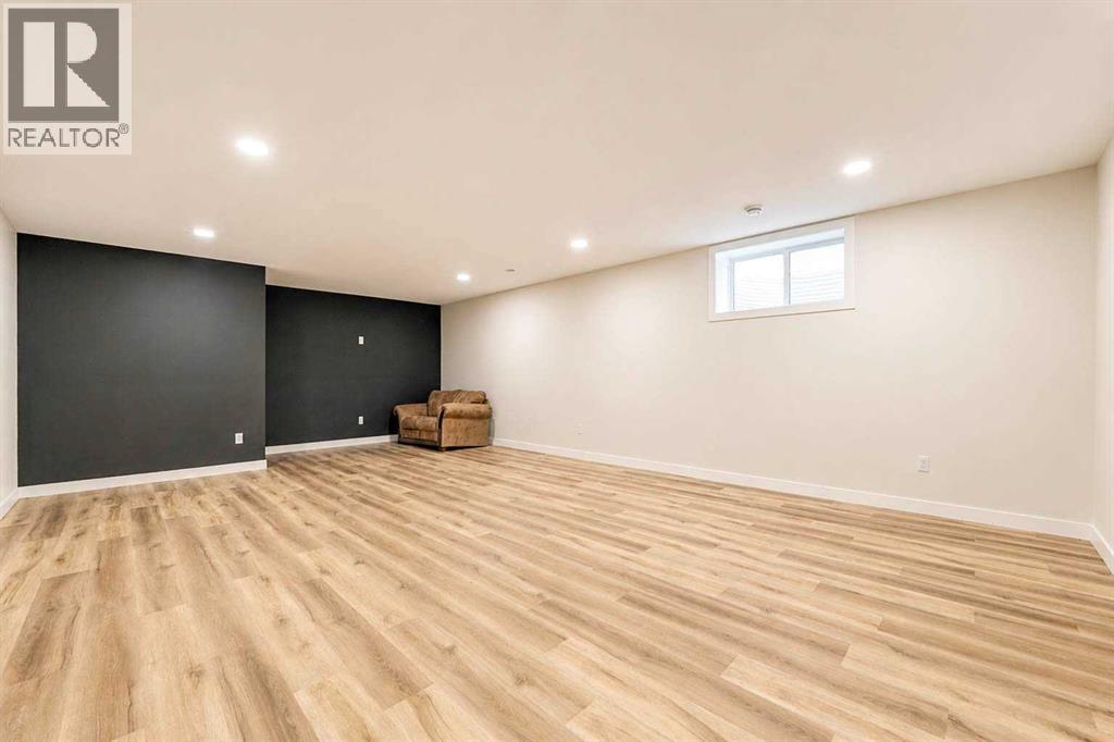 248 Westview Crescent W - 32