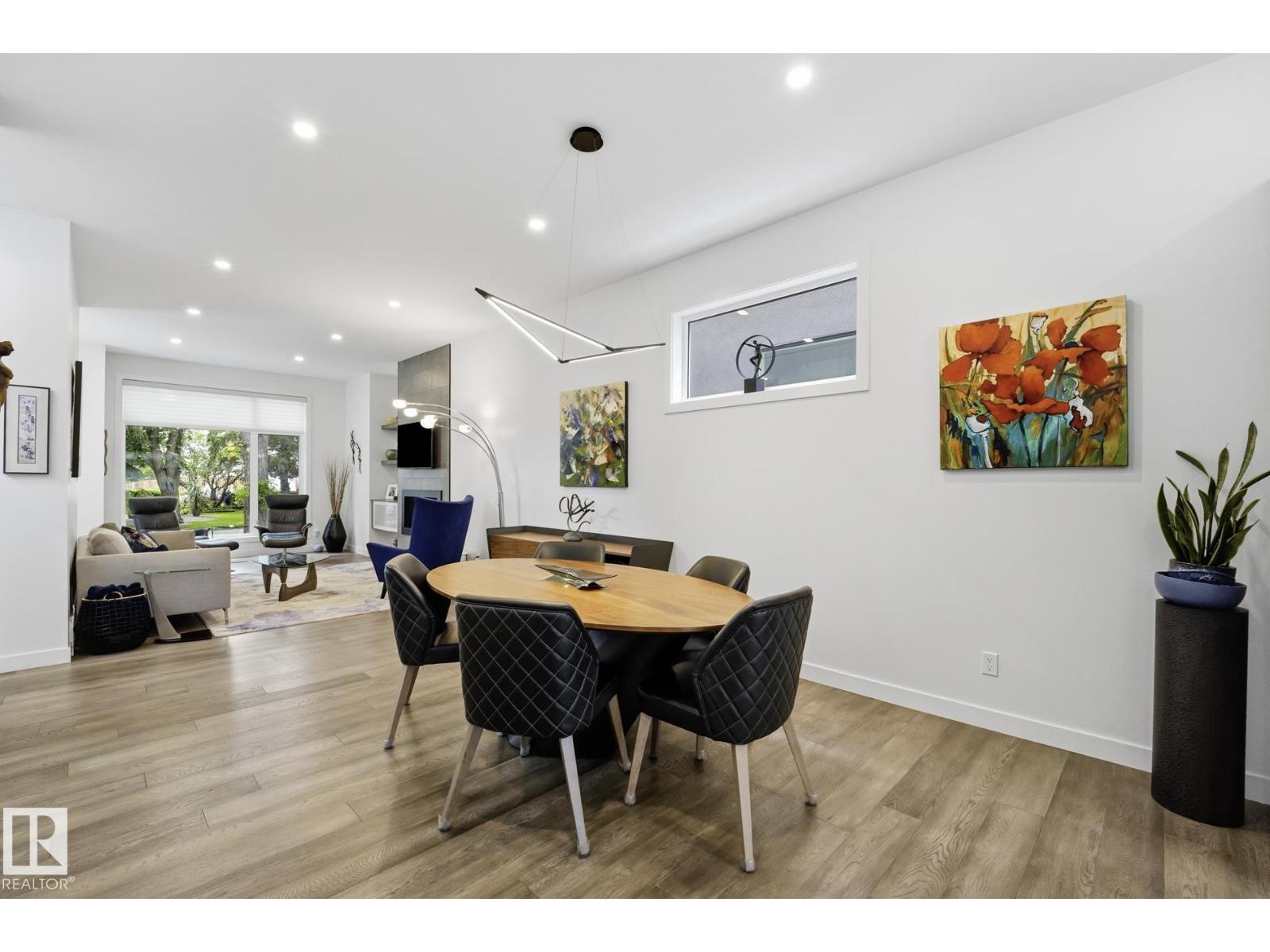 10433 140 ST NW - 8