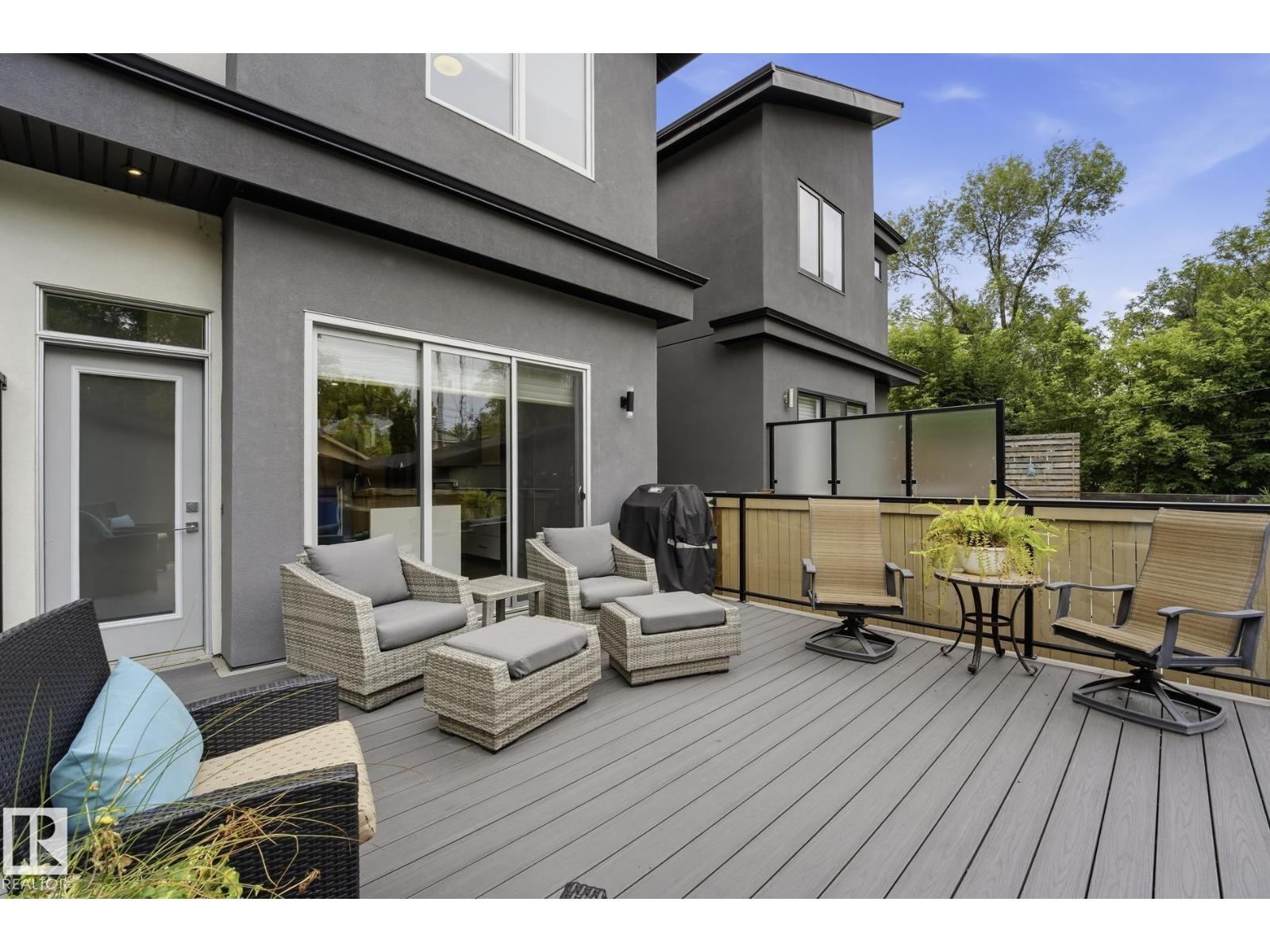 10433 140 ST NW - 41