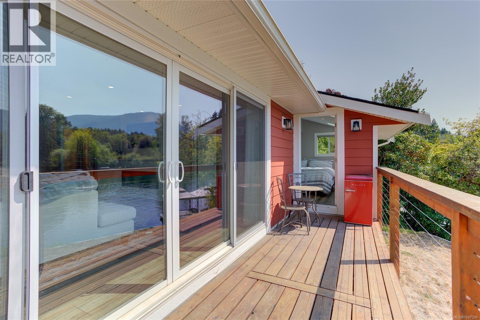 62 Gordon Rd, Lake Cowichan