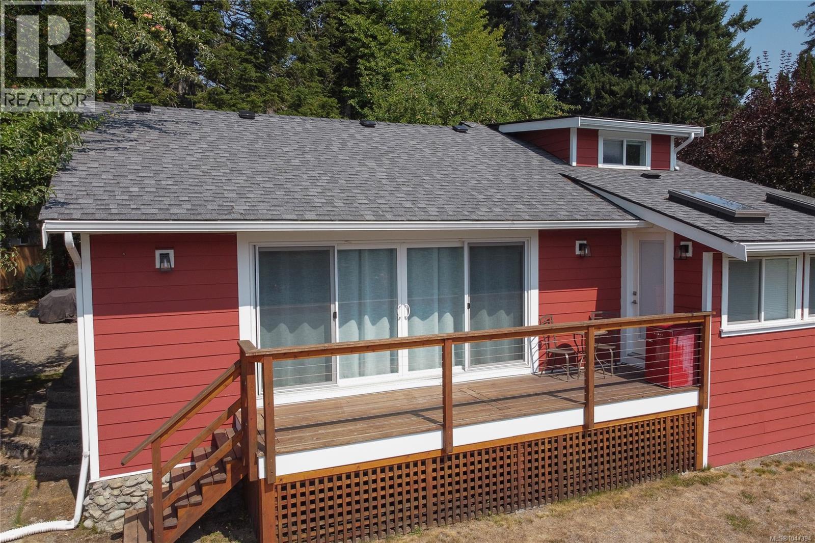 62 Gordon Rd, Lake Cowichan