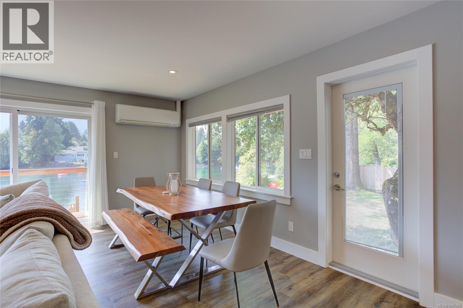 62 Gordon Rd, Lake Cowichan