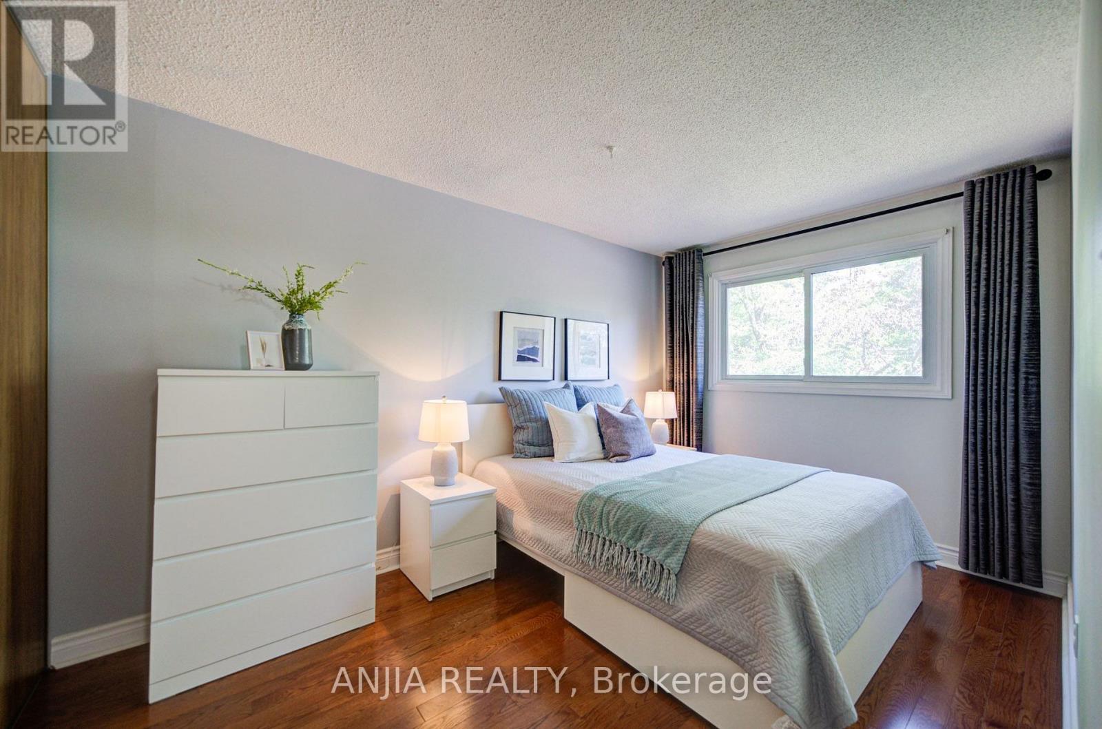 77 ROYAL PALM DRIVE - 35