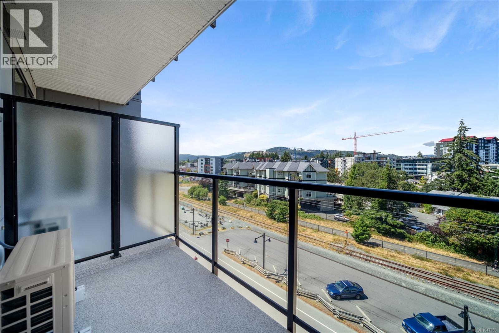 #510 777 Station Ave - 18