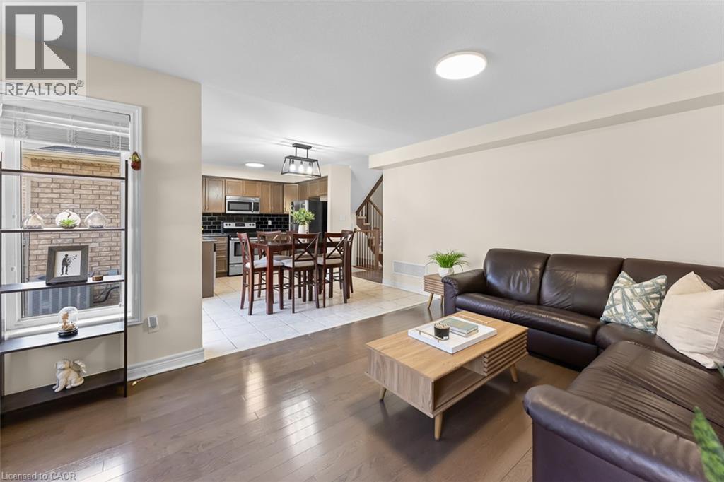 2 DURHAM Way - Image 20