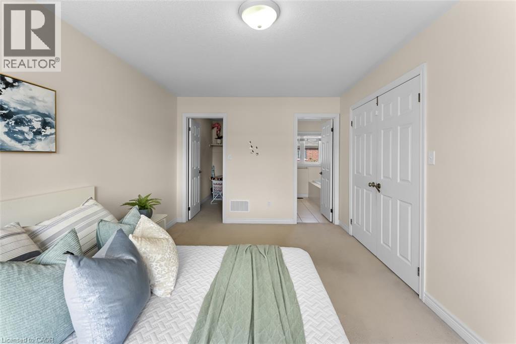 2 DURHAM Way - Image 24