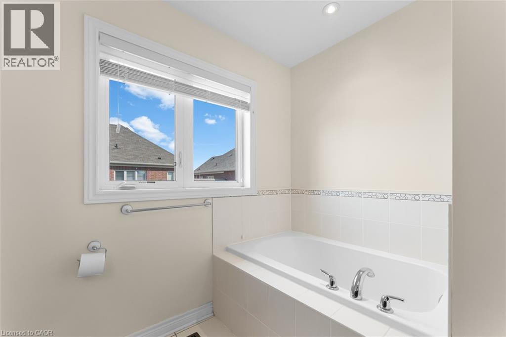 2 DURHAM Way - Image 27