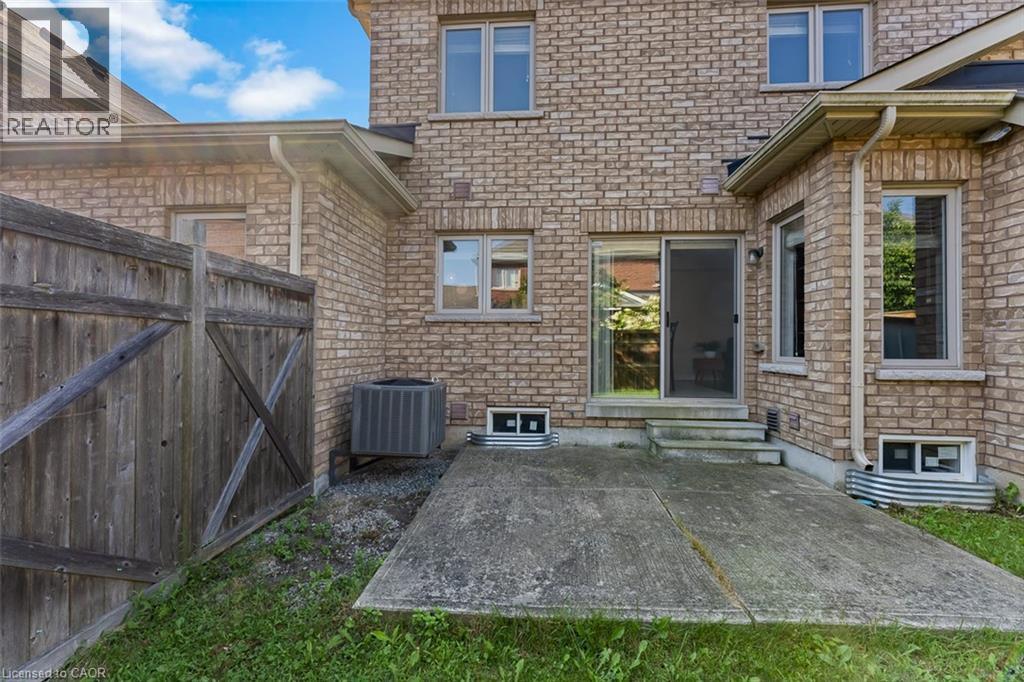 2 DURHAM Way - Image 35