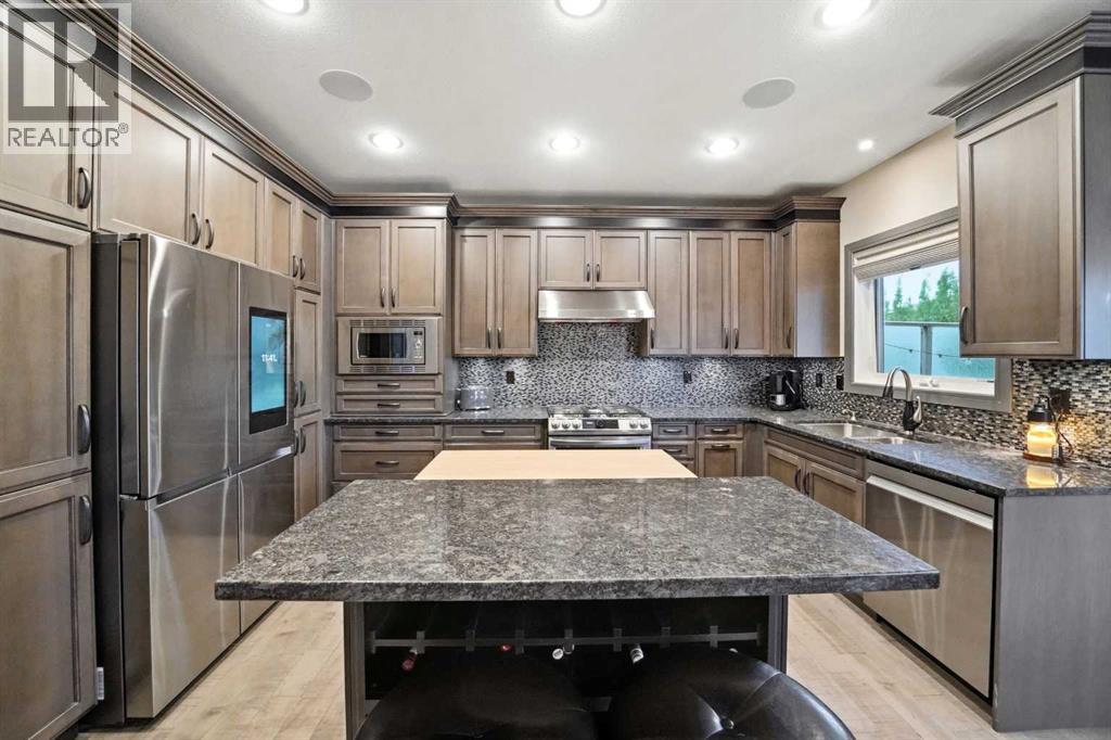 Listing photo – 13 Lazaro Close, Red Deer