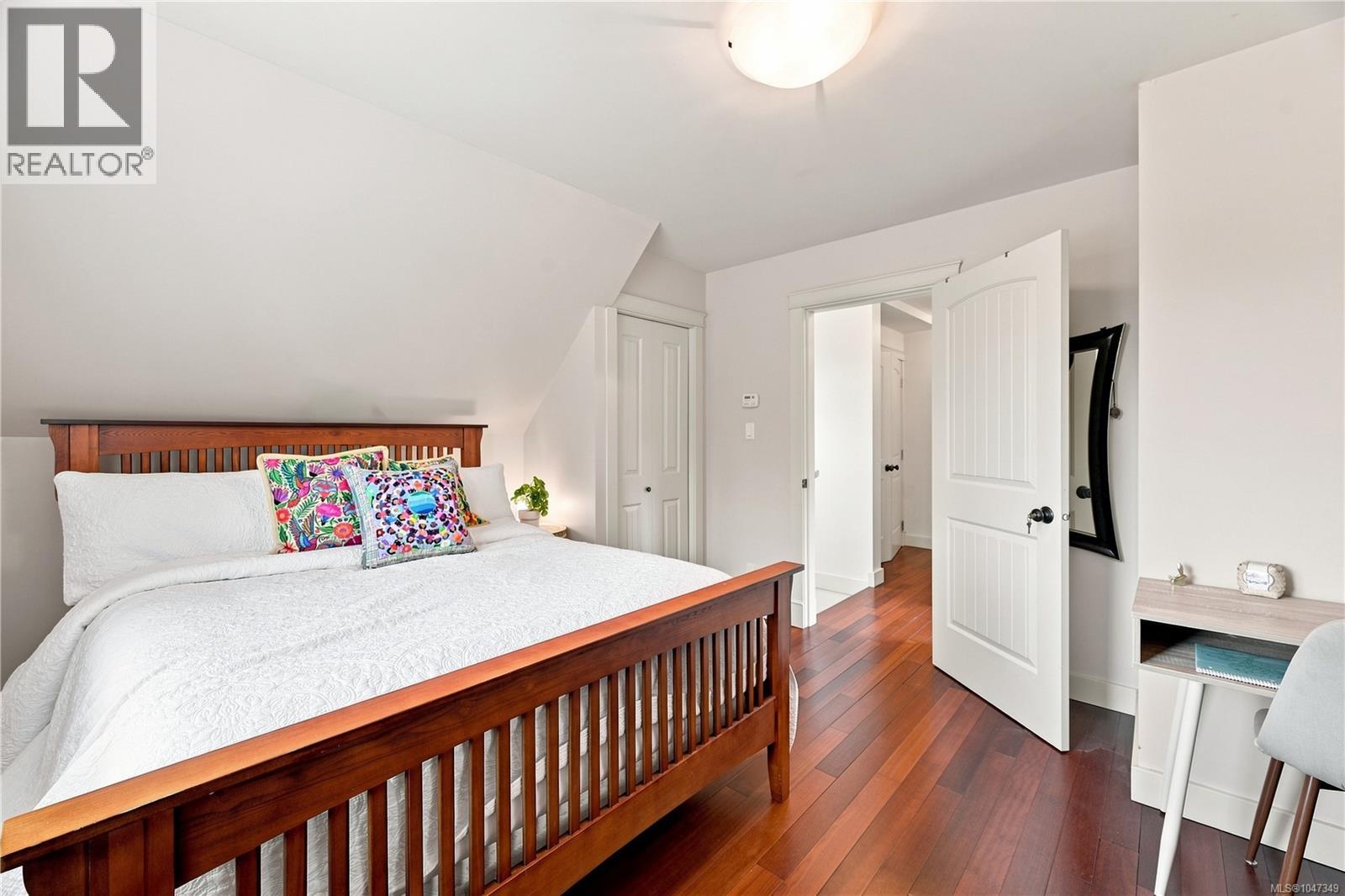 1726B Pavenham Rd - 32