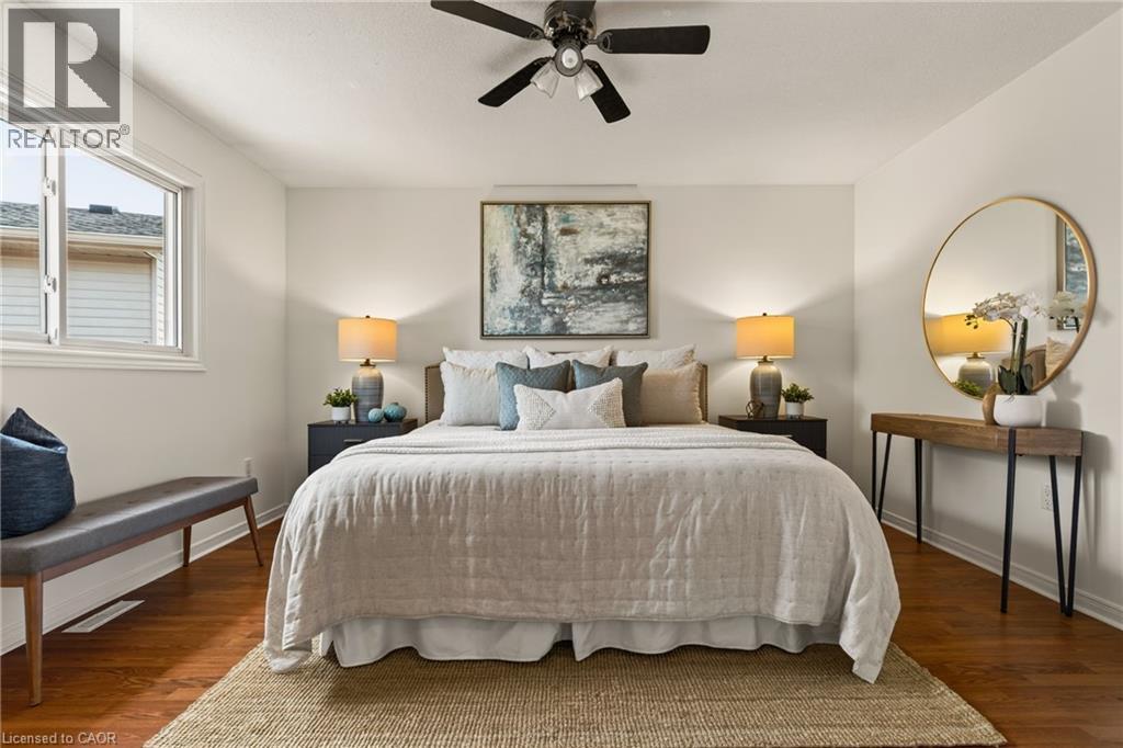 1576 RILEY Avenue - Image 22