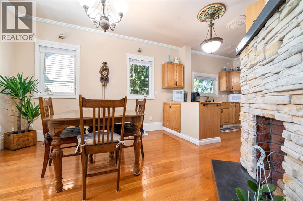 340 5 Street SE - Image 17