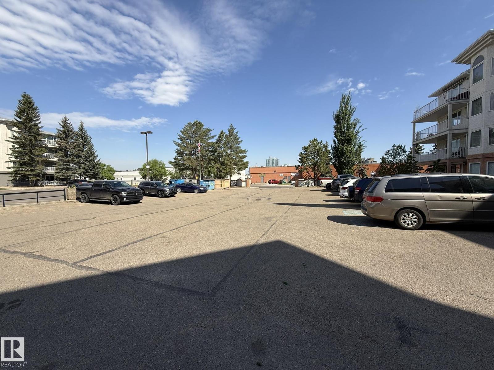 #102 10903 21 AV NW - 44